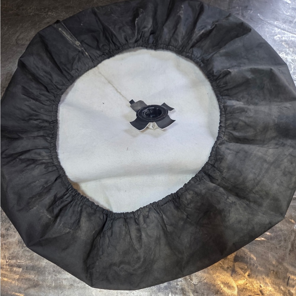 Jeep Black Tire Cover with Logo - Picture 2 of 2